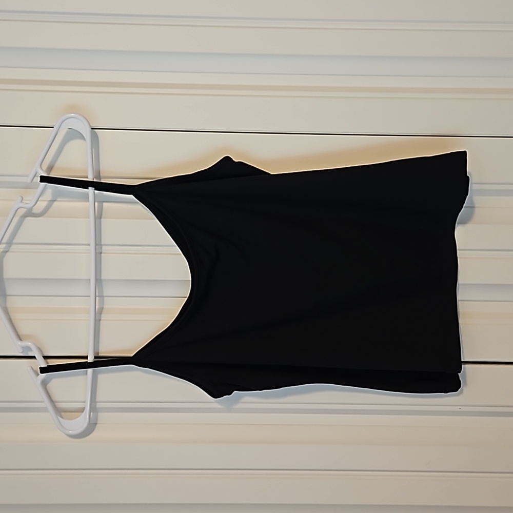 Banana Republic black cropped top